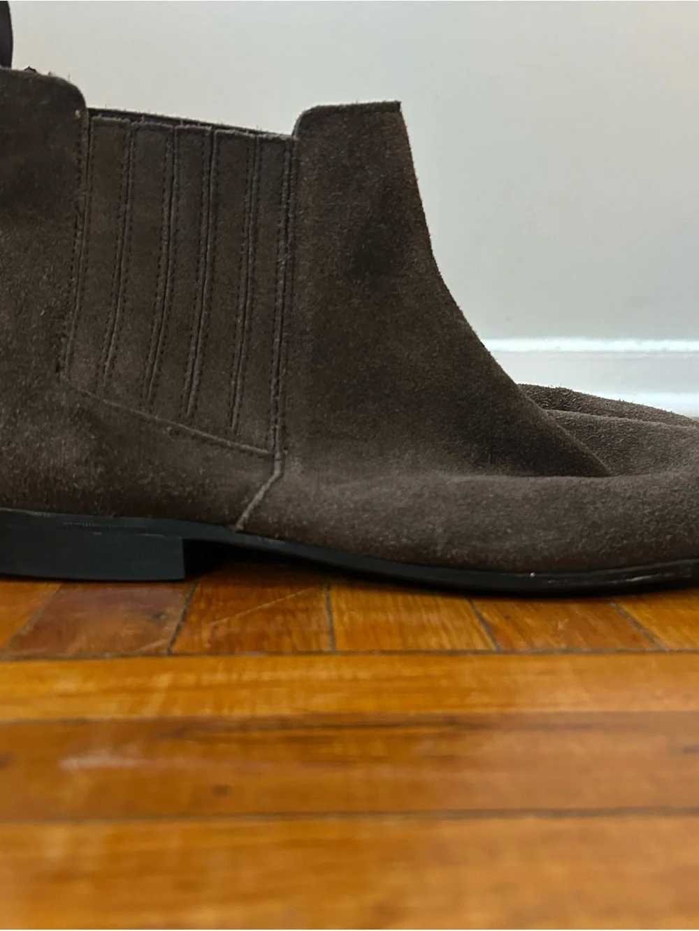 ASOS Men's Dark Brown Suede Chelsea Boot